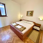 Appartement In 44018
