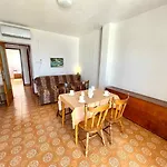 Apartment In 44018