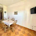 In 44018 Διαμέρισμα Dramalj