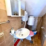 In 44018 Apartment Dramalj