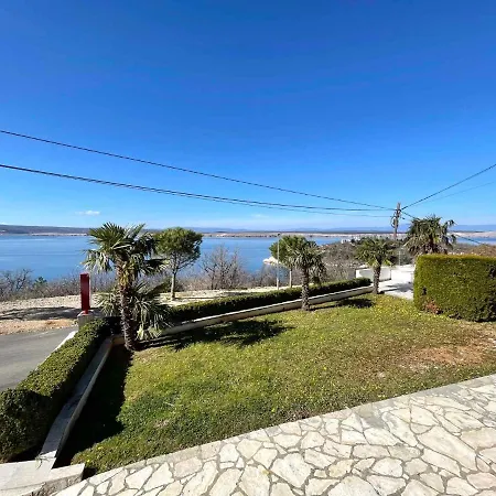 Apartamento In 44018 *