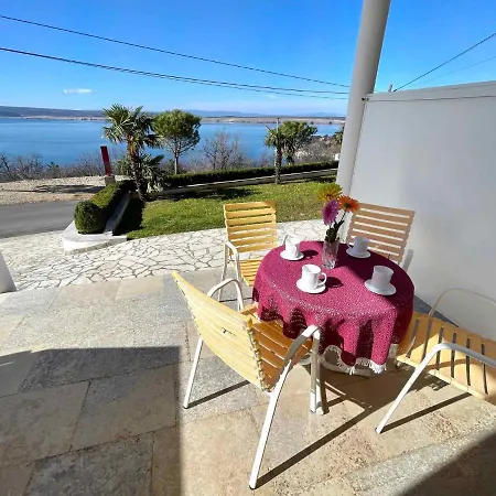 Apartamento In 44018 *